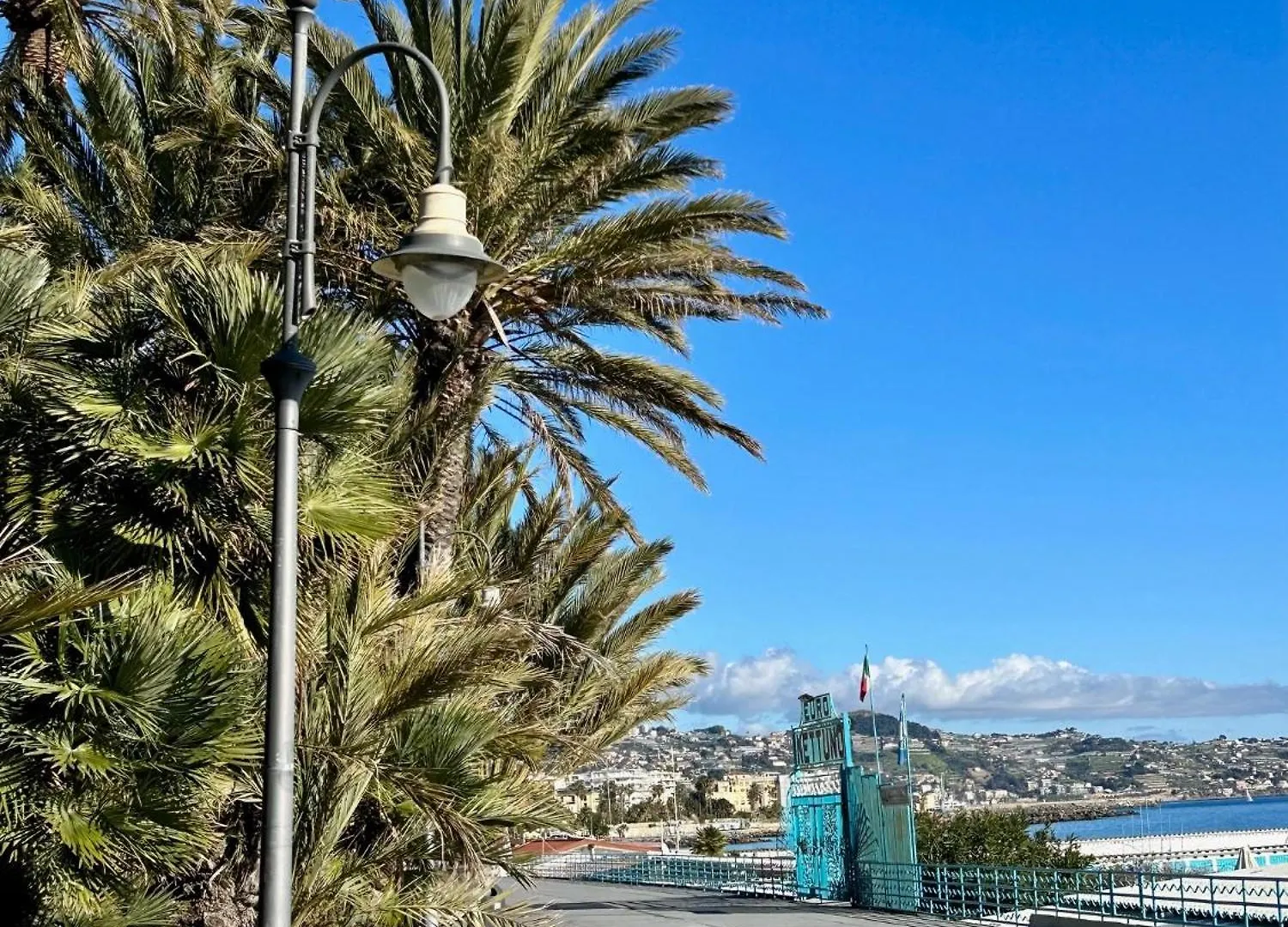 Il Nido Nel Carruggio Apartment Sanremo Italy